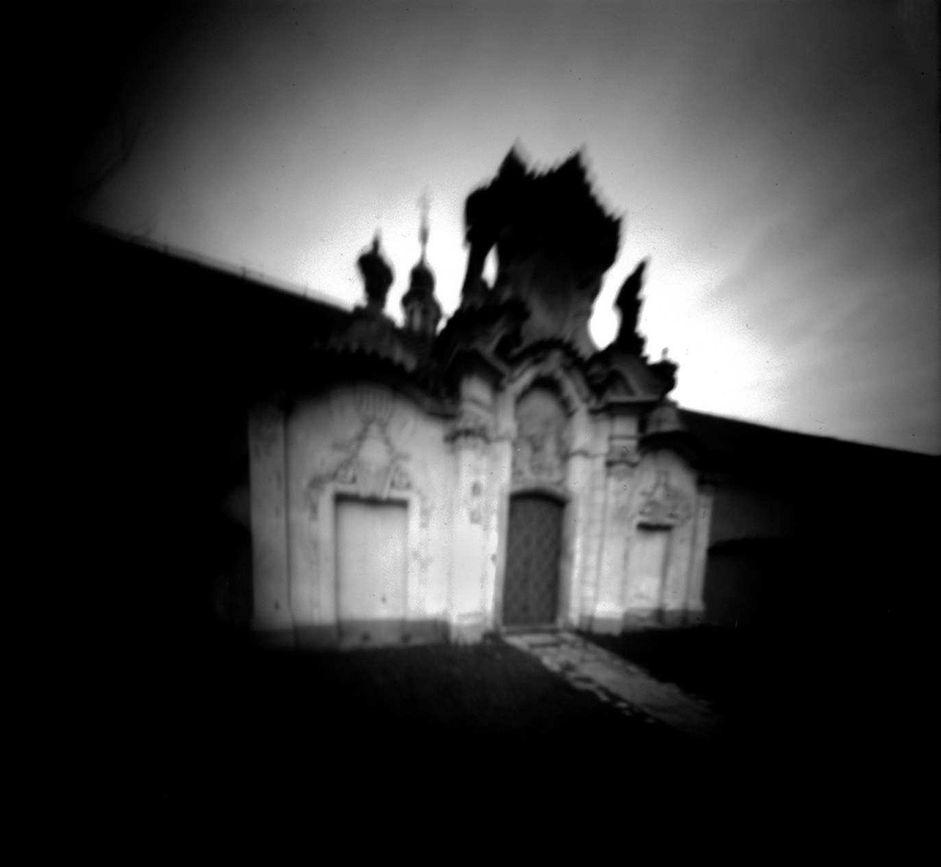 Kostel Bílá hora Praha - Pinhole